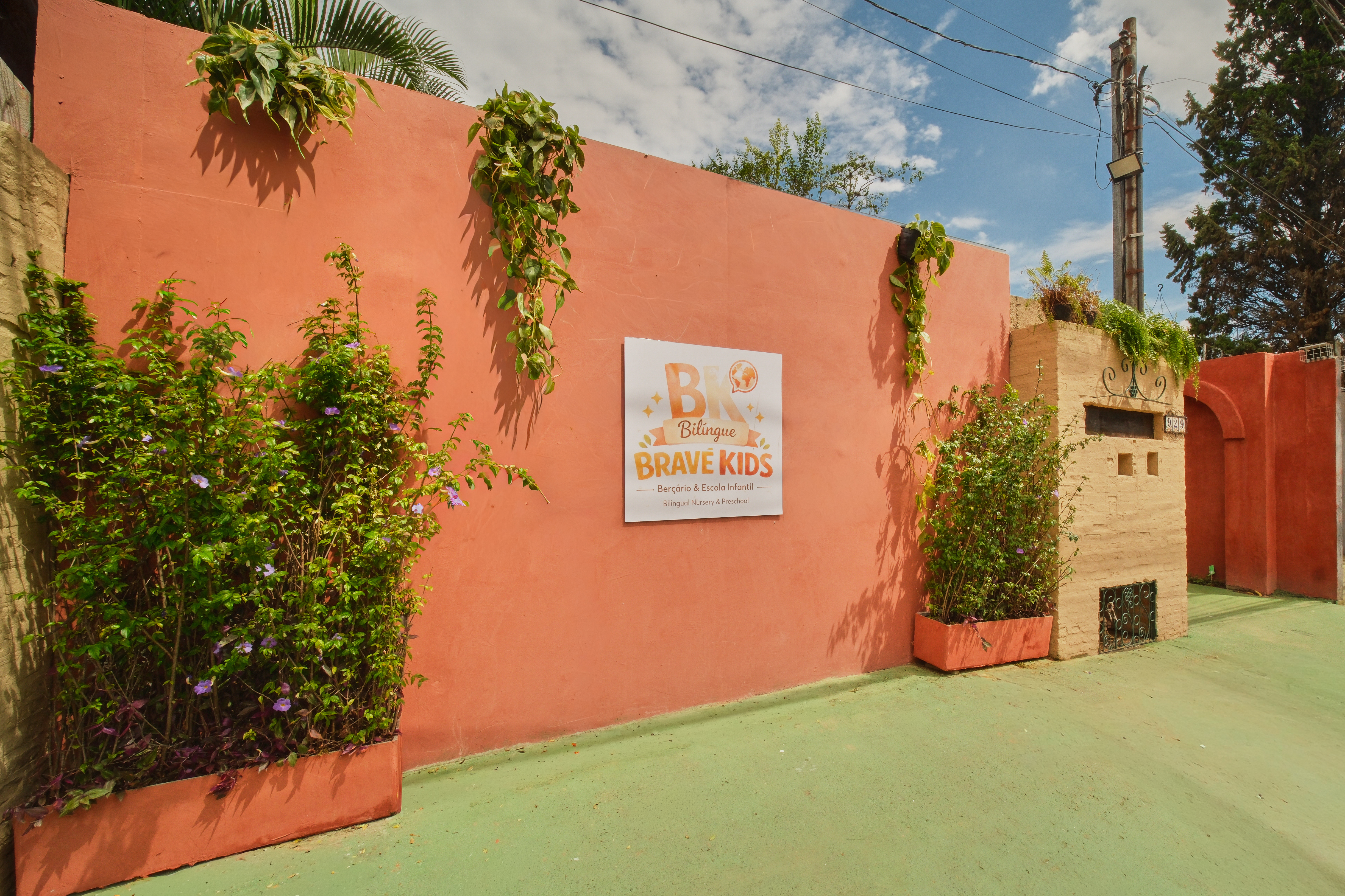 Fachada da Brave Kids